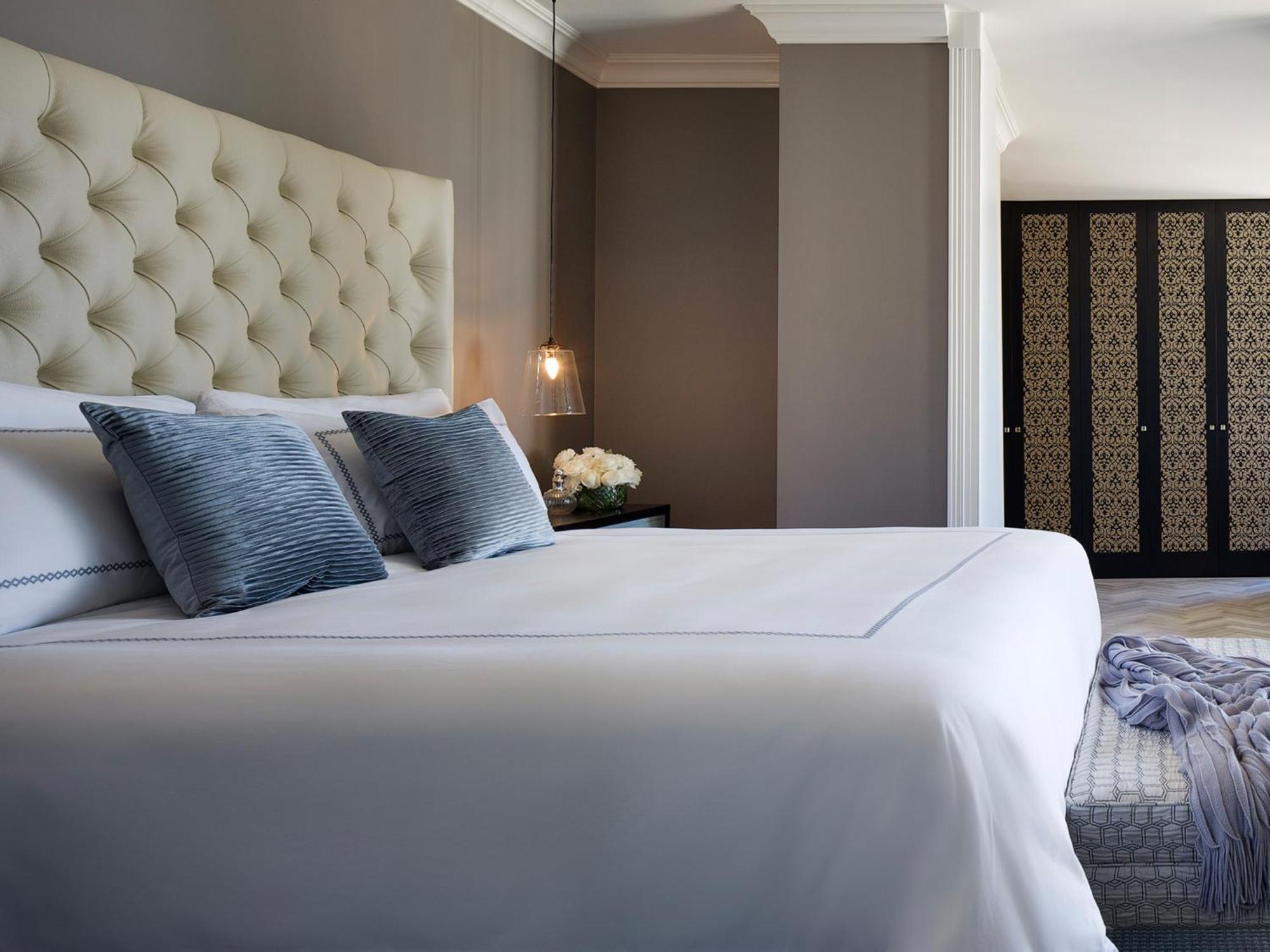 One-Bedroom Presidential Club Suite